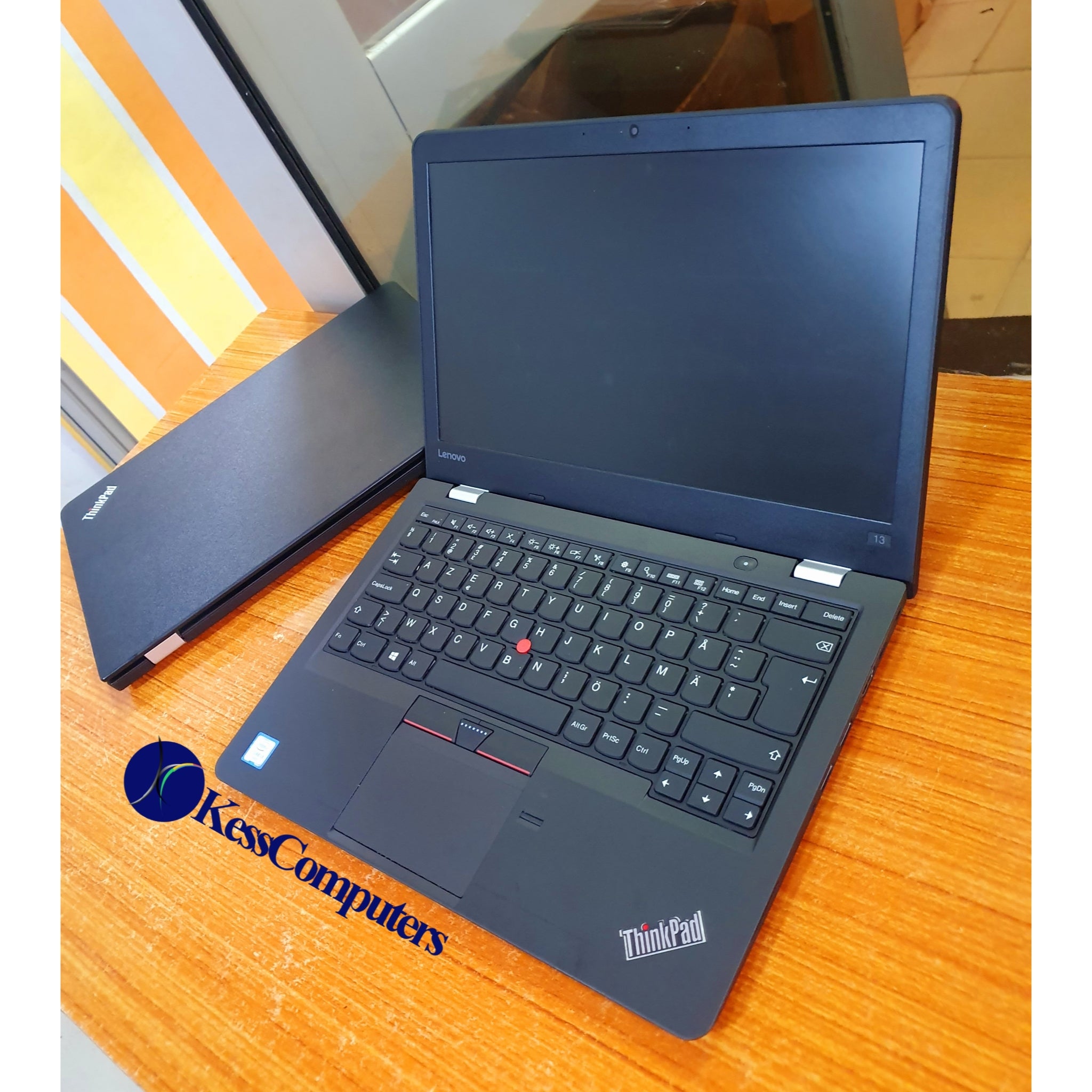 Lenovo ThinkPad 13 Core i5 -7200U, 256 SSD, 8 Go Ram