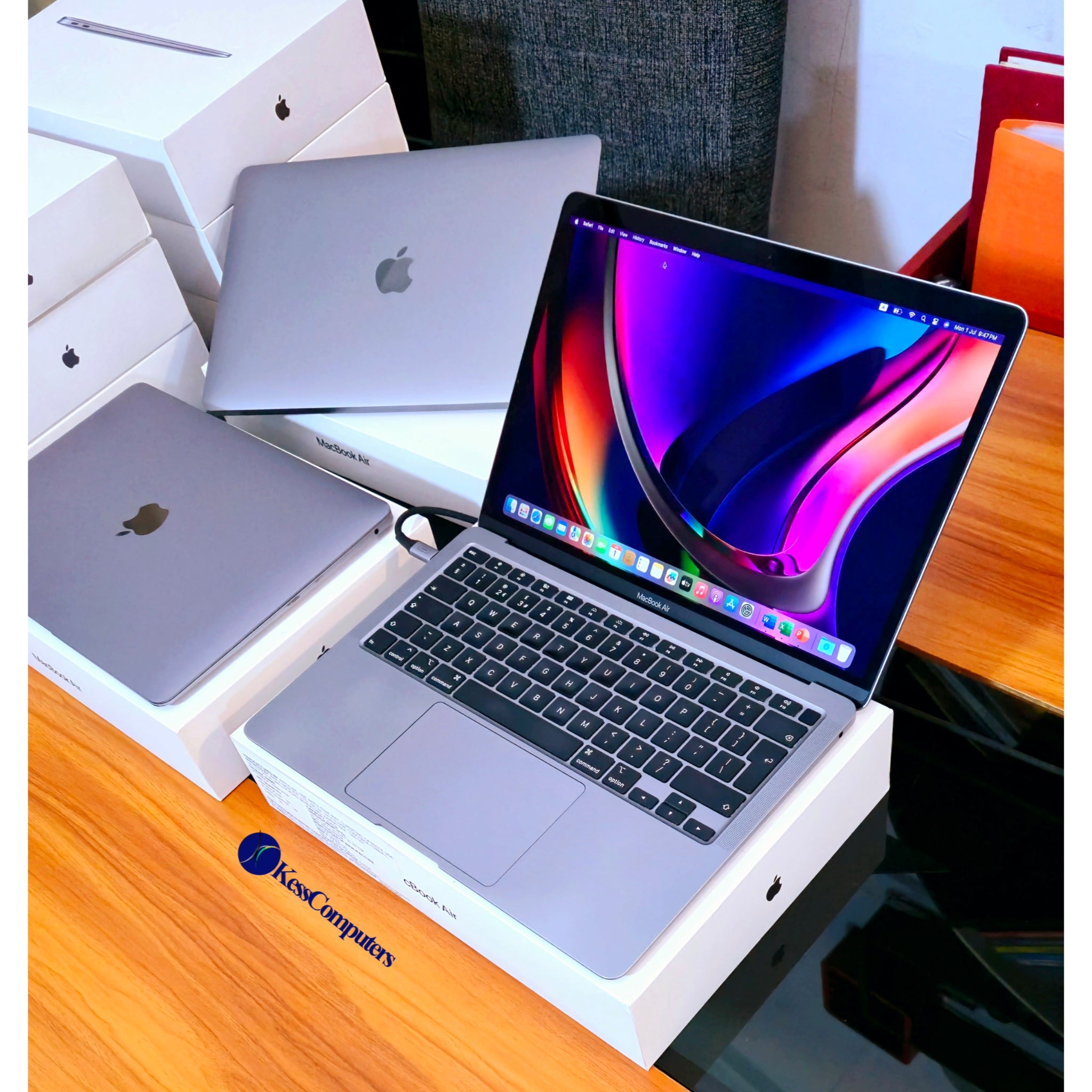 MacBook Air 2020 Corei7 メモリ16GB SSD512GB Apple Macbook Air 13