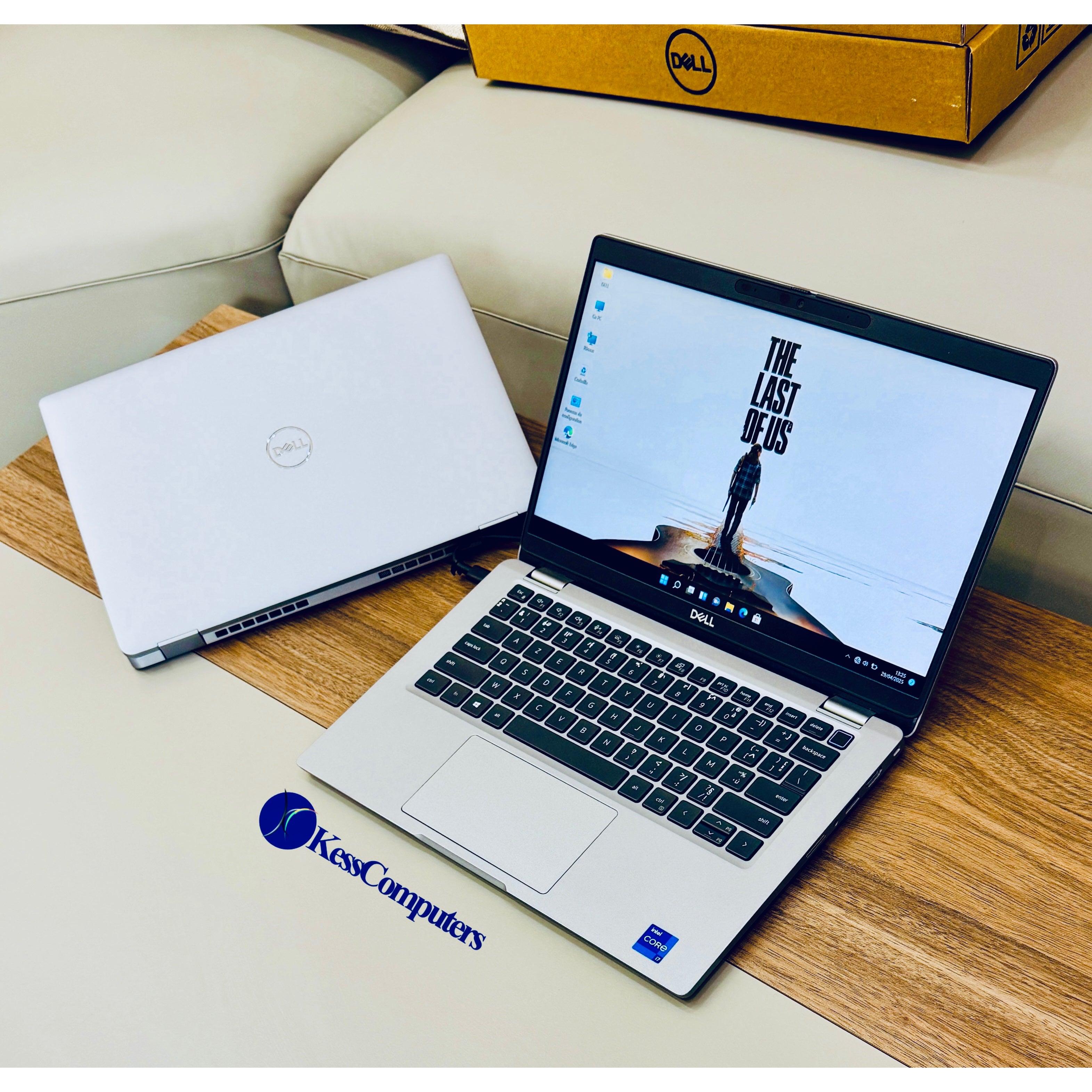 Dell Latitude 5320 13" I5 8th Gen PC Portable état Neuf Ouvert